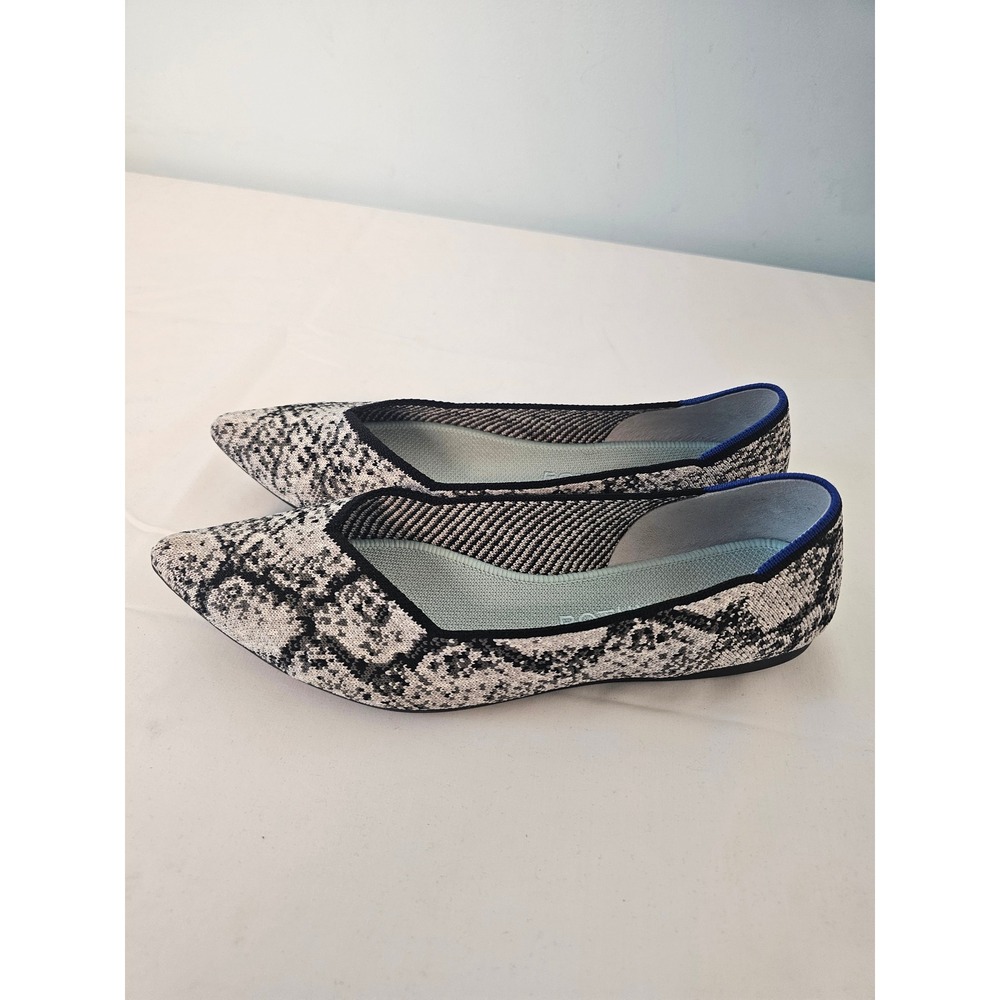 [Animal Print] Rothys The Point Flats Womens 8 Grey Black Snakeskin Sustainable